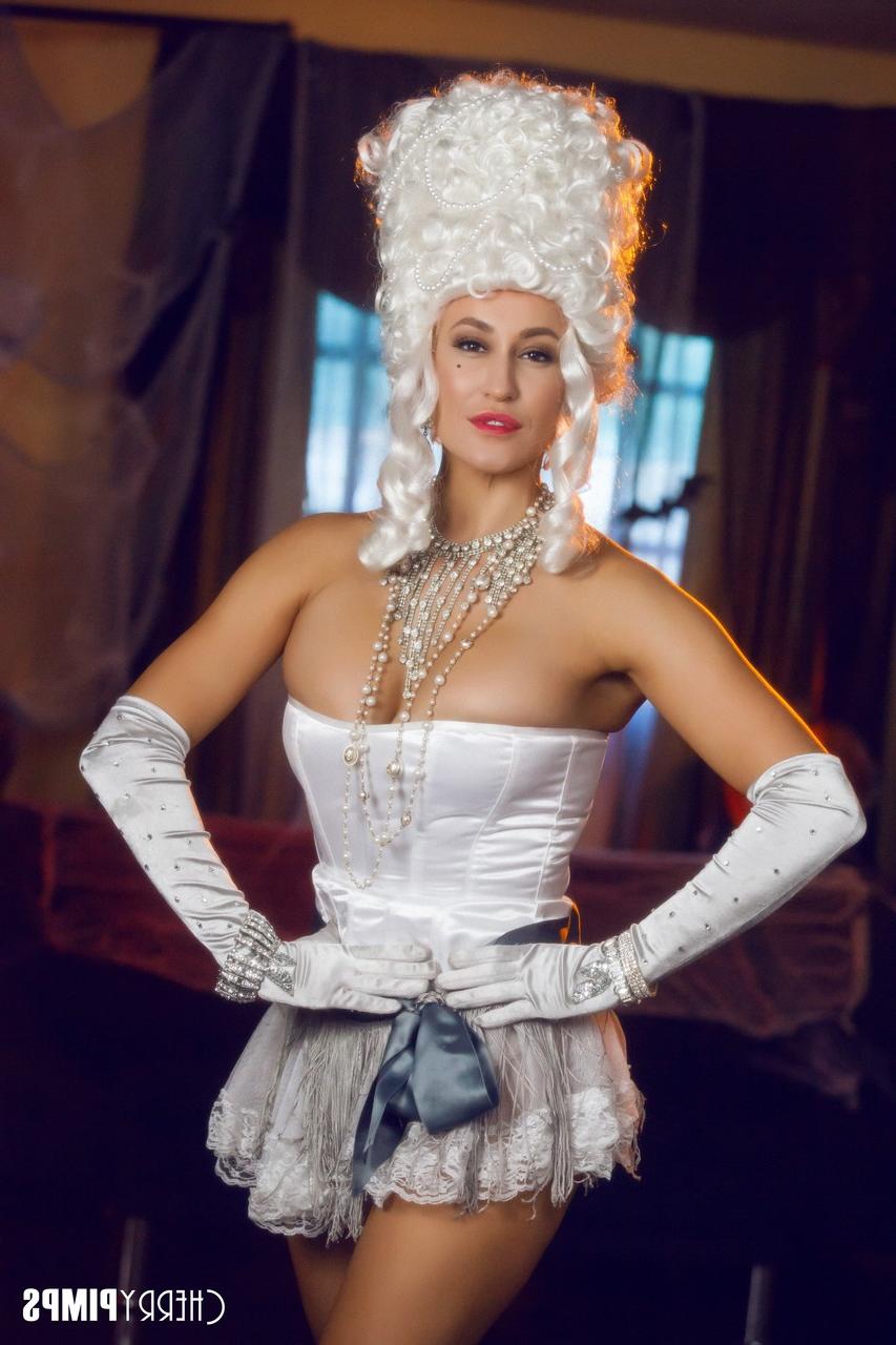 20P Goddesses Darcie Dolce & Ryan Keely tease with big tits in Halloween costumes