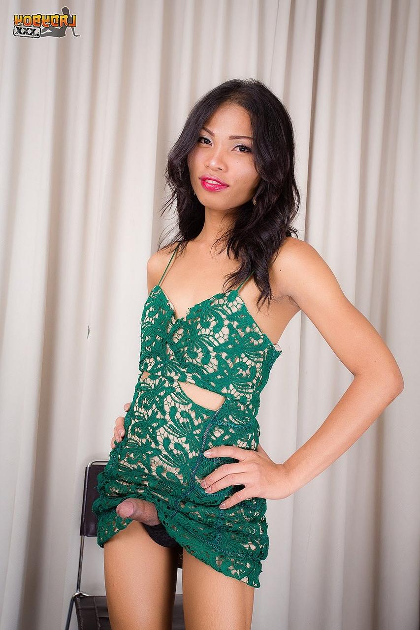 15P Asiática TGirl Nel