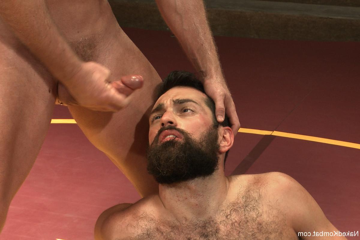 20P Mitch Vaughn, Rich Kelly nus dans Kombat