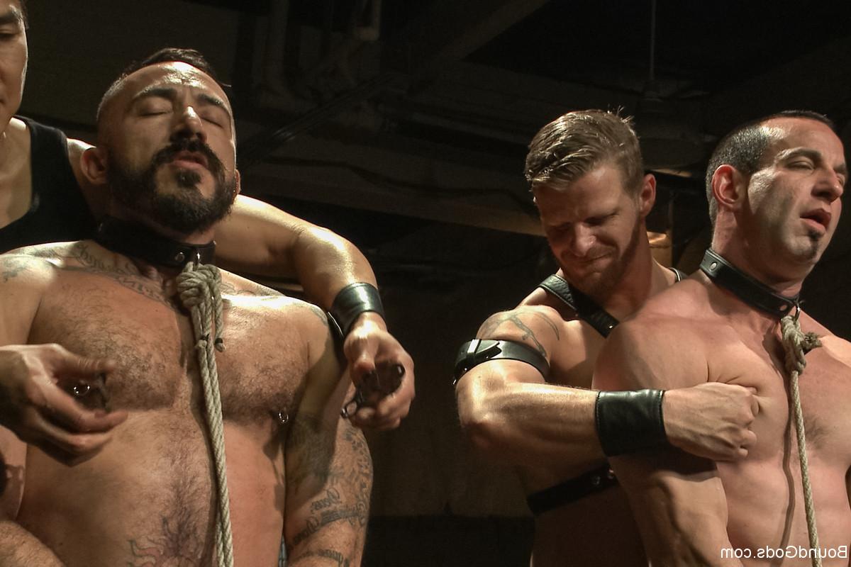 20P Dieux liés Van Darkholme, Jason Miller, Alessio Romero, Jeremy Stevens