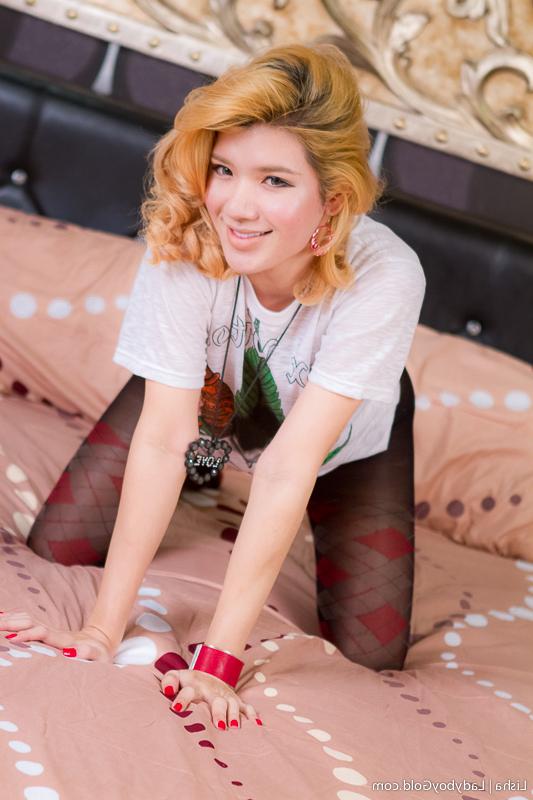 16P Ladyboy Gold interpretada por Lisha Hot Gallery