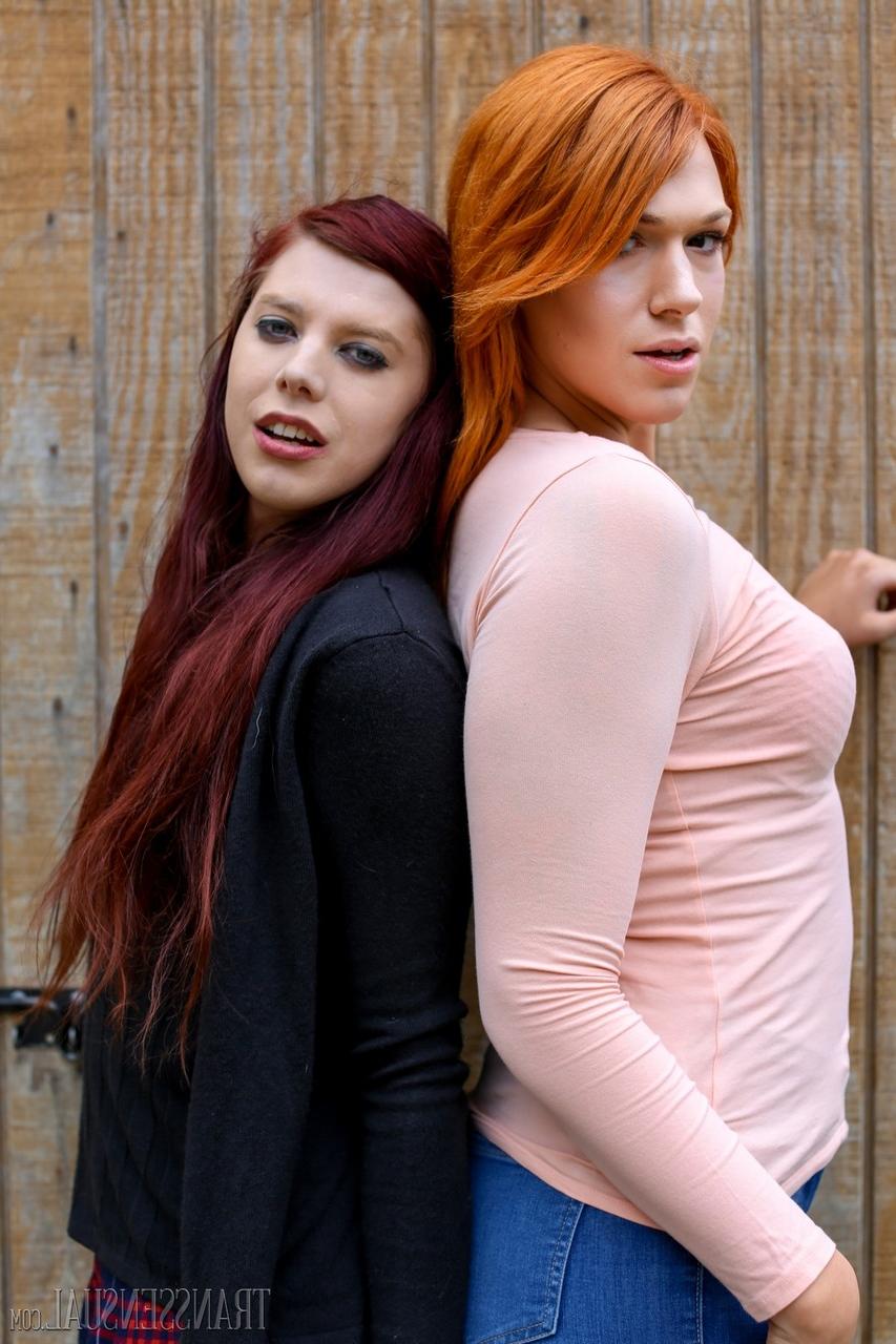 15P Transsensuel avec Jaxton Wheeler et Chelsea Poe Naked Pictures