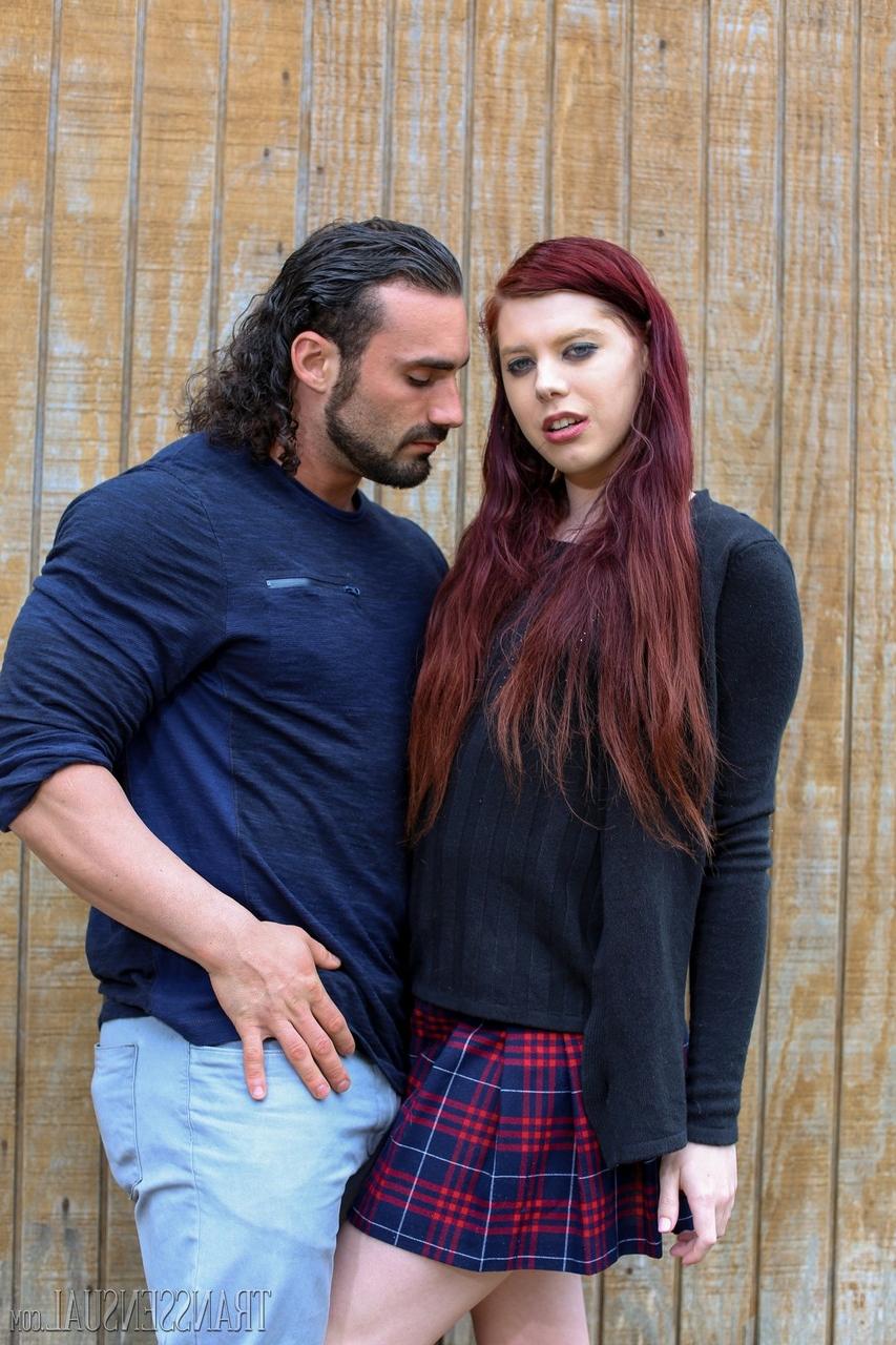 15P Transsensuel avec Jaxton Wheeler et Chelsea Poe Naked Pictures