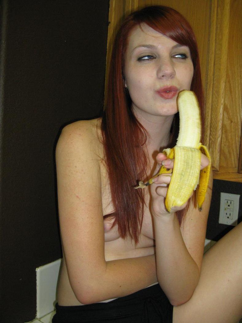 20P Petite ginger Felicia posing seductively in her kinky compilation