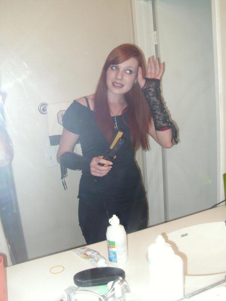 20P Petite ginger Felicia posing seductively in her kinky compilation
