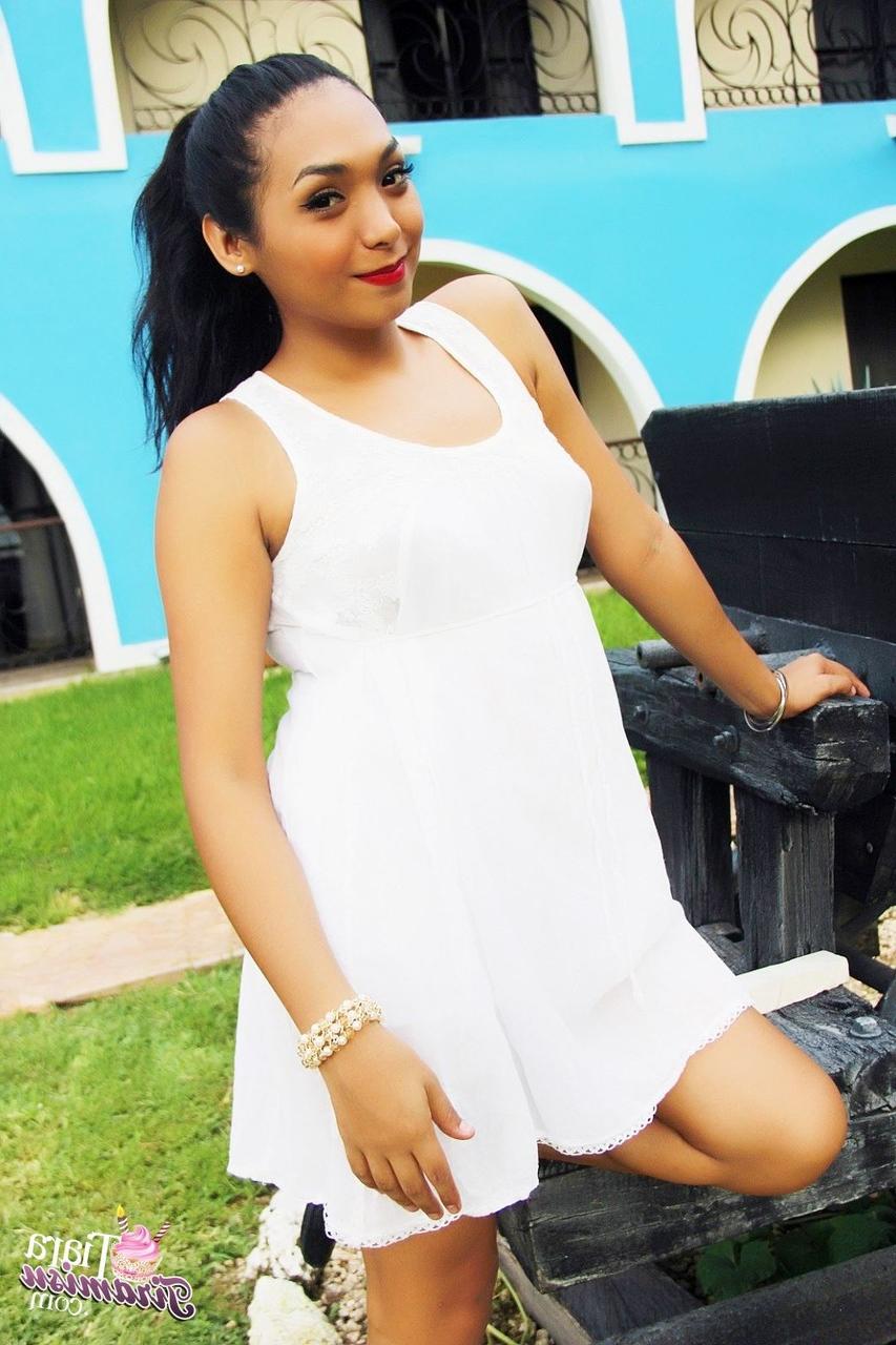 15P Tiara Tiramisu Official performed by Tiara XXX Porn Pics