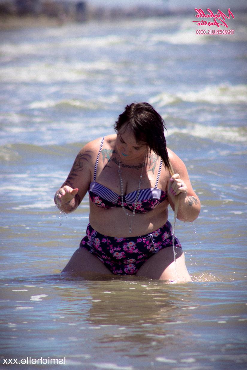 10P Michelle Austin Official Michelle Austin
