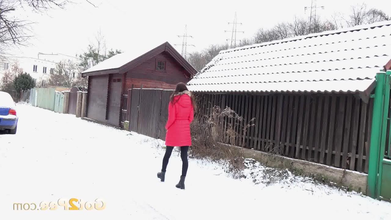 15P Hot MILF Cynthia Vellons gets caught taking a big piss on snow covered ground
