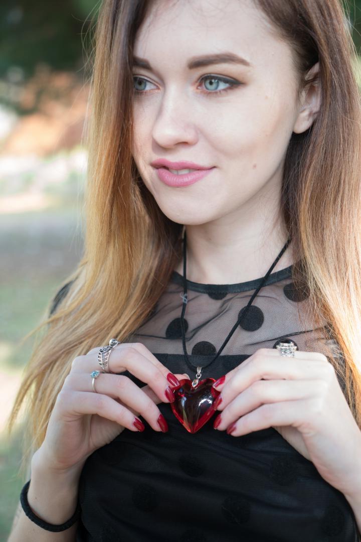 18P Cupido morena astuto atira adolescente loira gostosa com flecha do amor para diversão lésbica