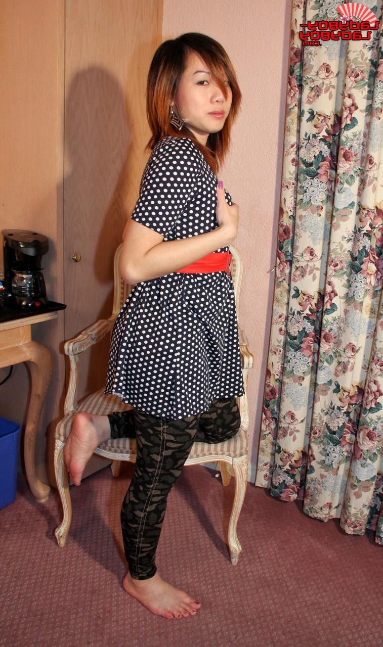 16P Asiatique TGirl Katie