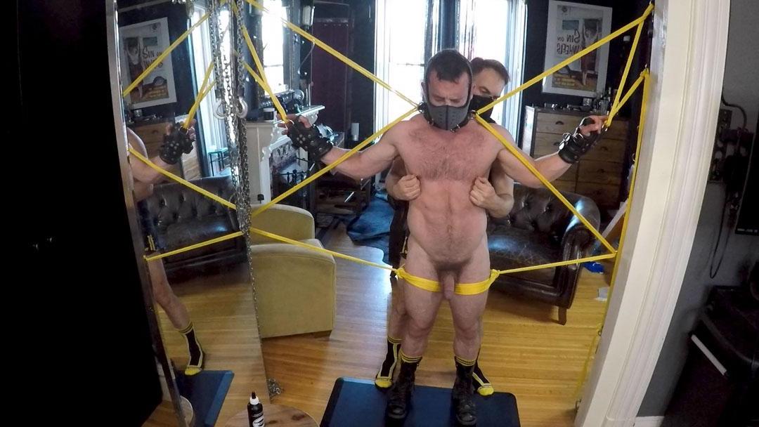 16P Kink Men Kristofer Weston, Mike Gaite