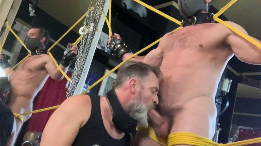 16P Kink Men Kristofer Weston, Mike Gaite
