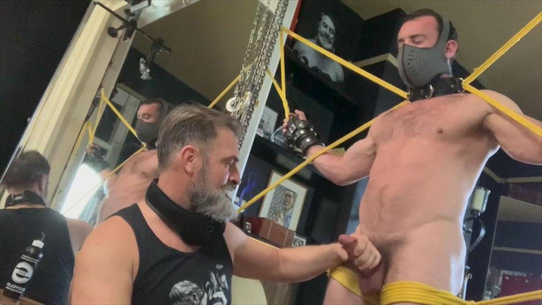 16P Kink Men Kristofer Weston, Mike Gaite