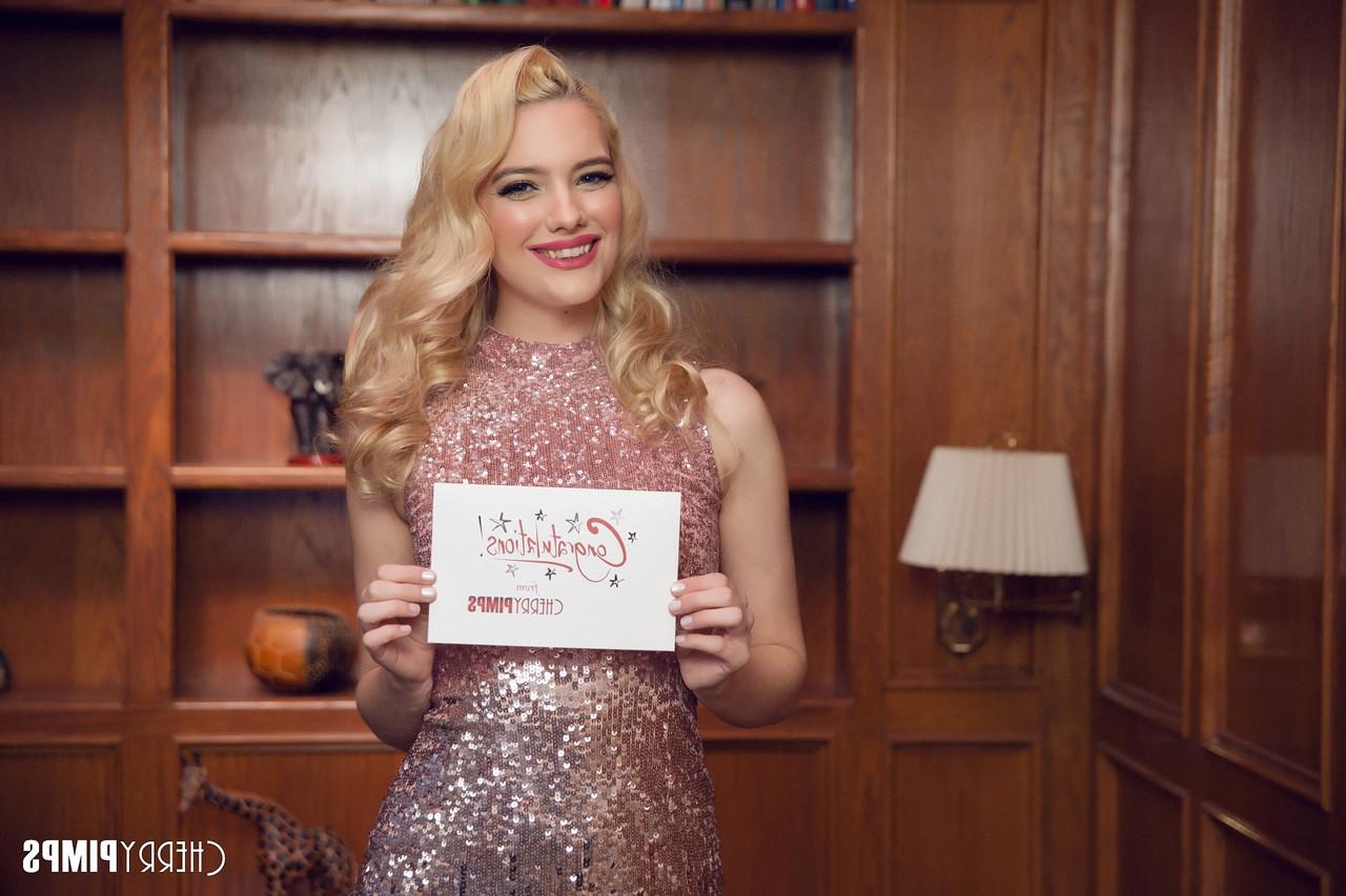 20P Cereja Cafetões Kenna James
