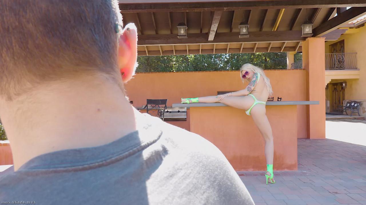 20P Gender X Films Aubrey Kate