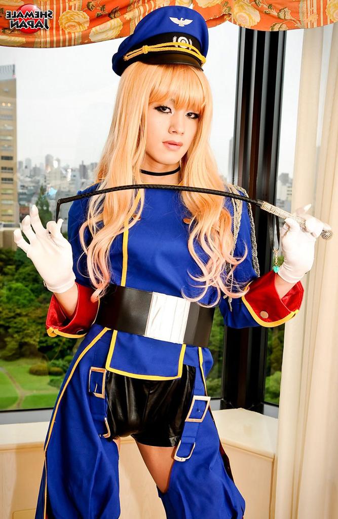 15P Transexual Japón protagonizada por Kanato Fotos desnudas