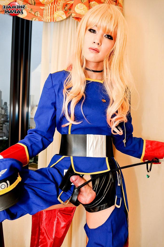 15P Transexual Japón protagonizada por Kanato Fotos desnudas