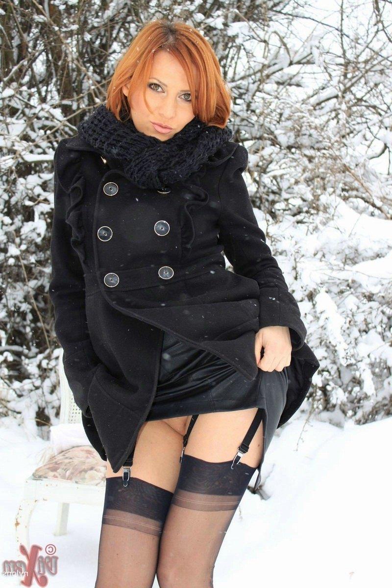 14P Sexy Vixen Nylons plays in the snow like a sex kitten in stockings
