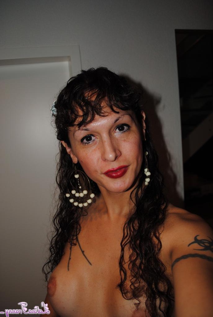 12P Latina Tranny Nude XXX