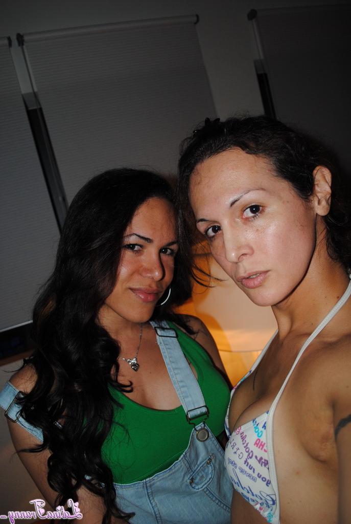 12P Latina Tranny Nude XXX