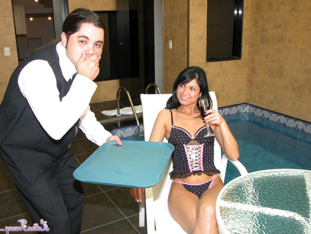 16P Latina Tranny featuring Nicole Montero XXX Pics