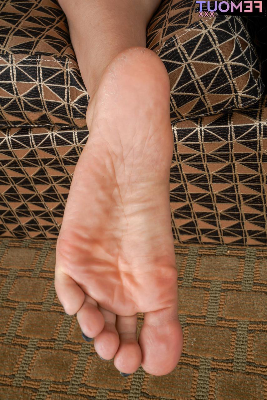 16P Femout XXX Bella Estelle