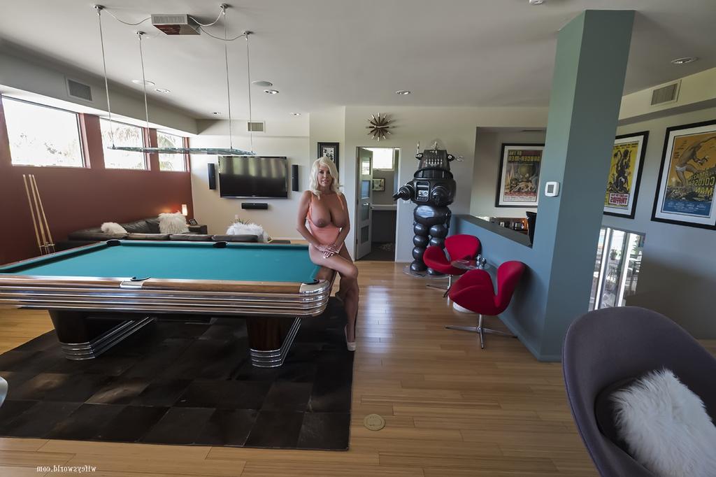 16P Hot older housewife Sandra Otterson finds her hooters spilling out of onesie