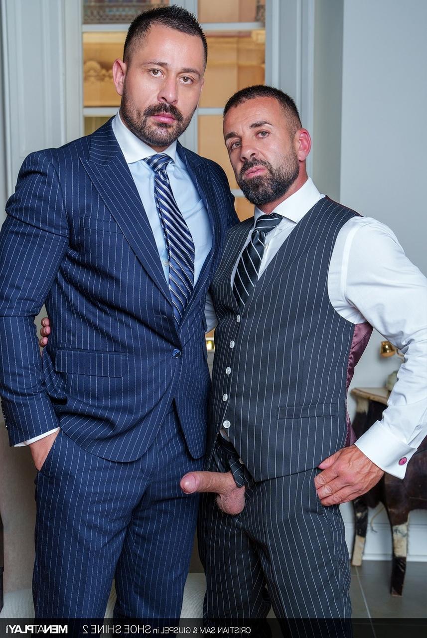 20P Gay men in suits Giuspel & Cristian Sam have a steamy oral session
