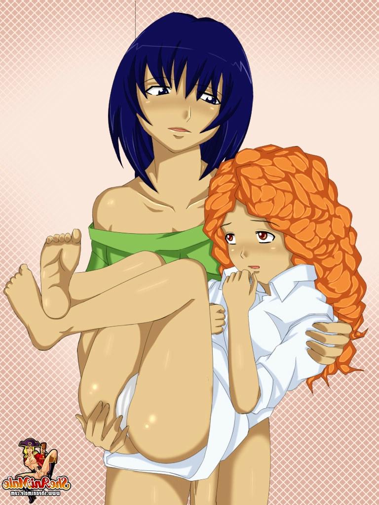 12P Ginger de dibujos animados obtiene su coño de golpe por un transexual cachondo en una cama