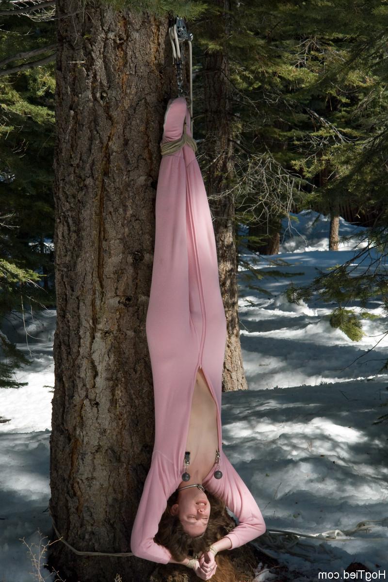 20P Submissive babe Amber Keen gets tied up in rope bondage outdoors