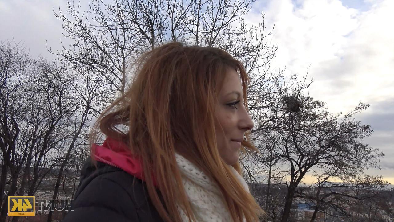 20P Sweet European GF a des relations sexuelles torrides avec un autre homme pendant que son copain regarde