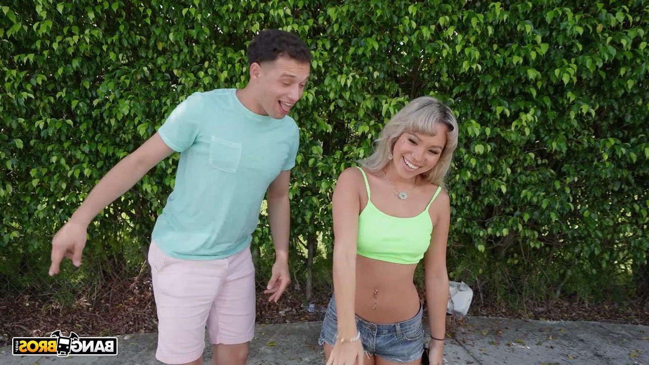 20P Bangbros Red Luna Luxe, Johnny Love