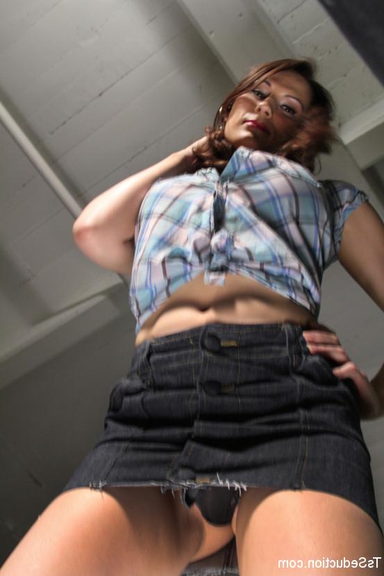 15P TS Seduction XXX Photos