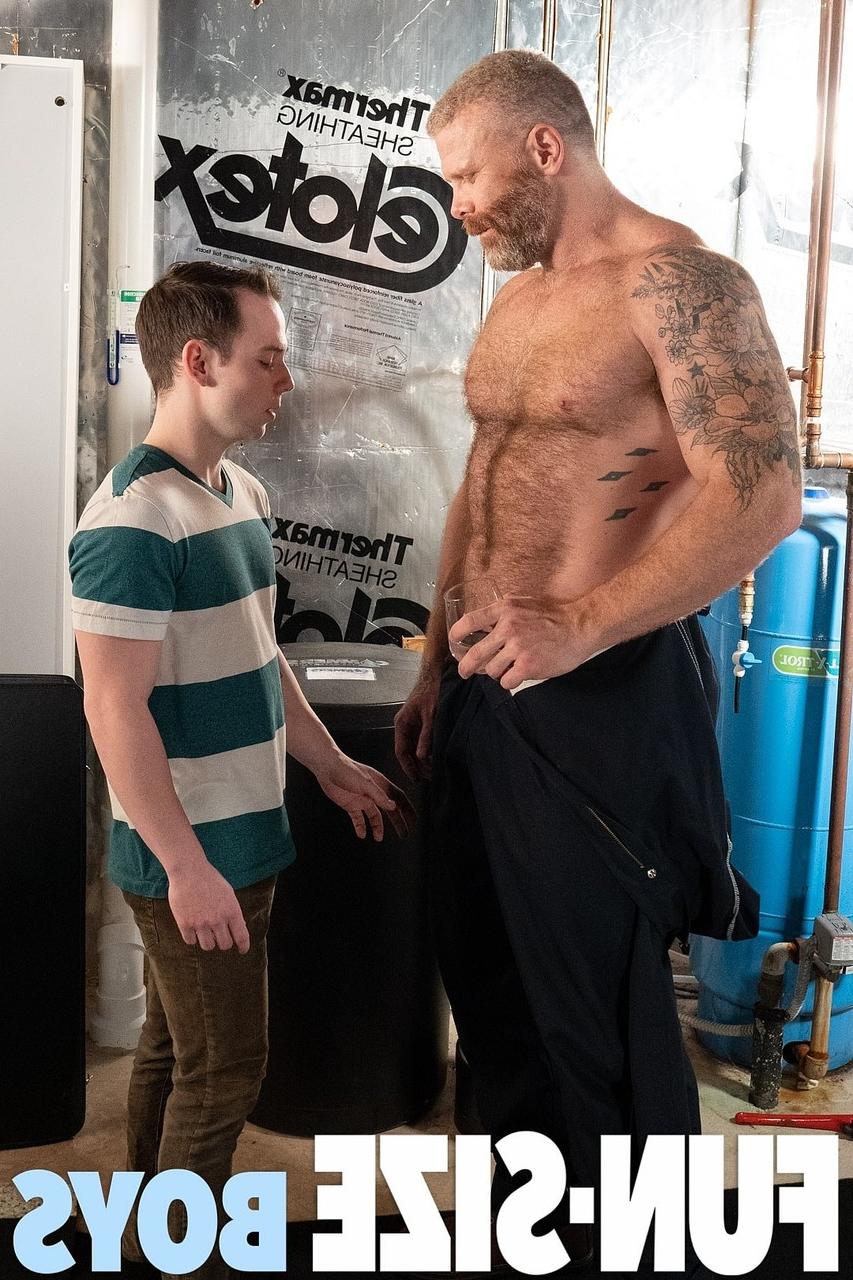 20P Tiny gay boy Danny gets seduced and fucked hard by muscular plumber Cain Marko