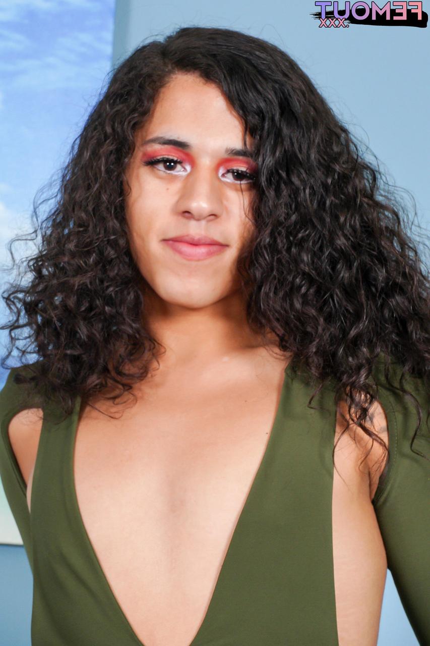 16P Femout XXX Kiara Lee