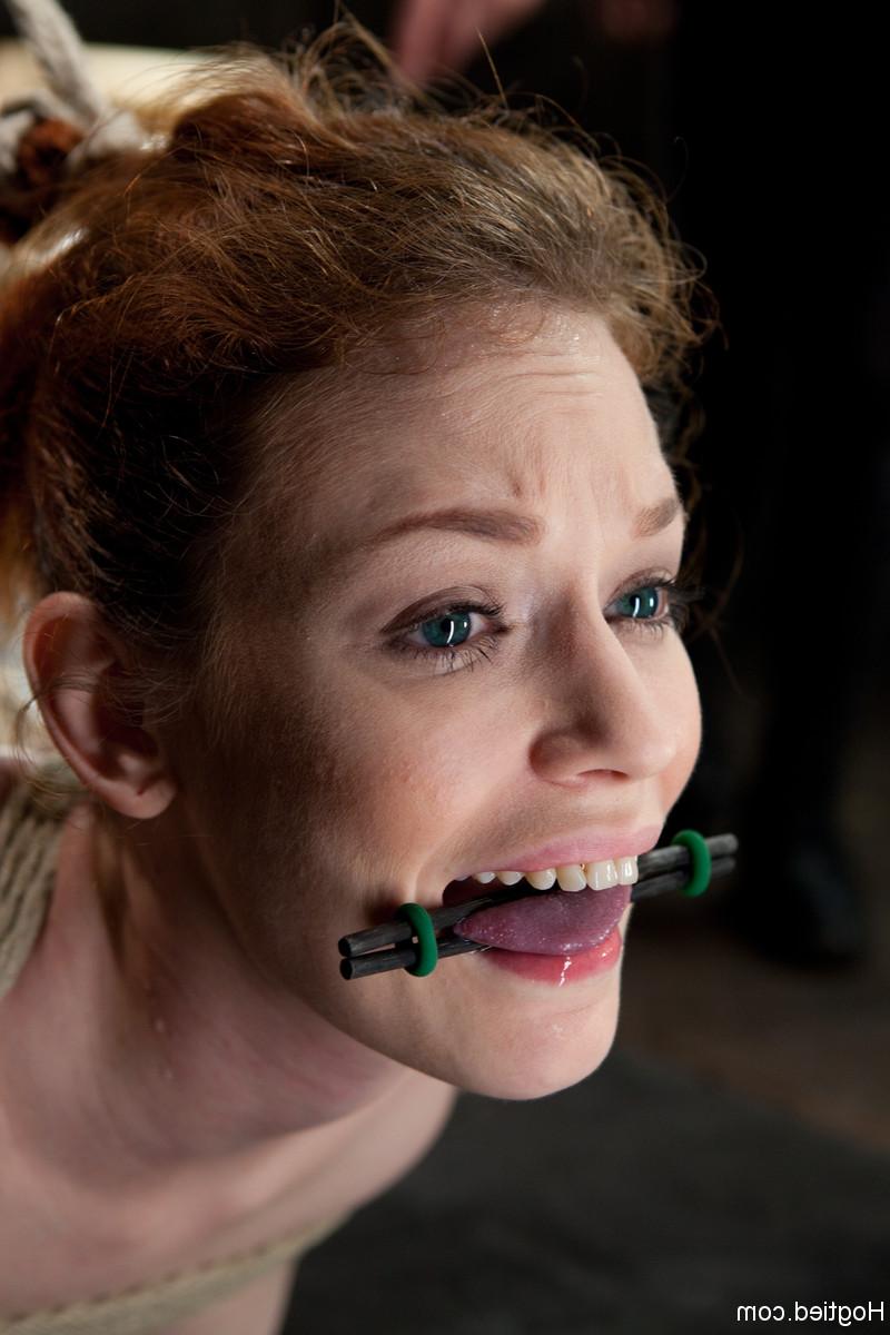 20P Bound MILF Justine Joli gets toyed and humiliated in a rope bondage session