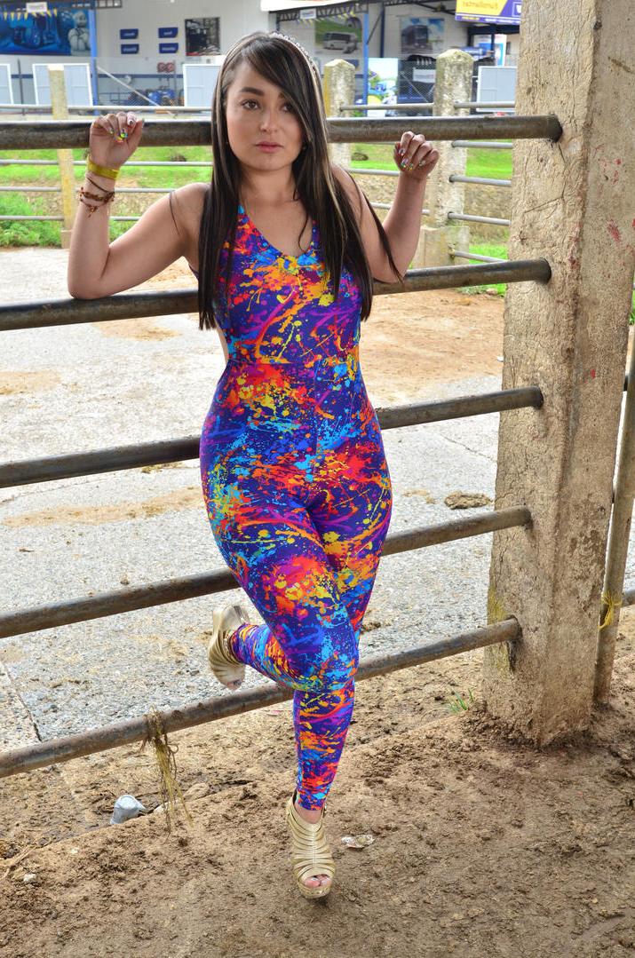 17P Simply amazing Jennifer Rojas posing with her nice ass outdoors