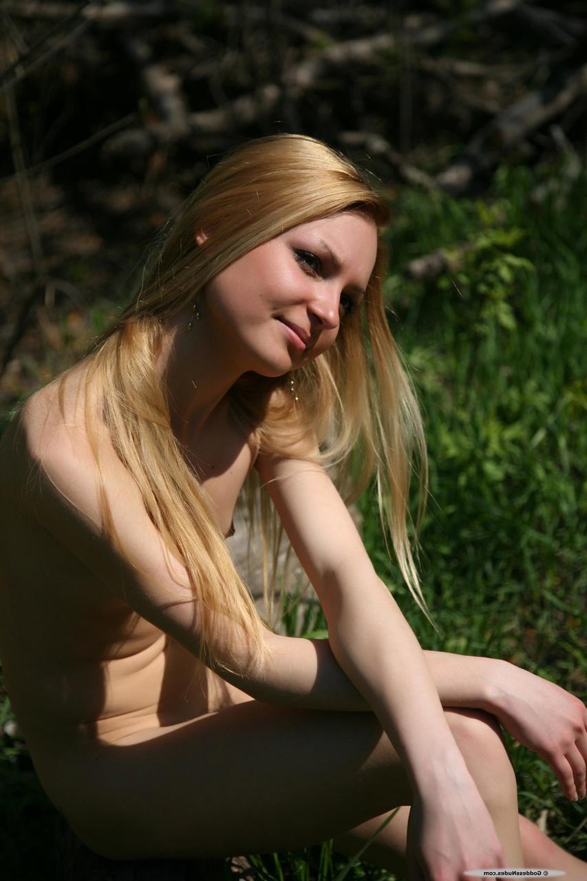 20P Diosa Desnuda Malinka