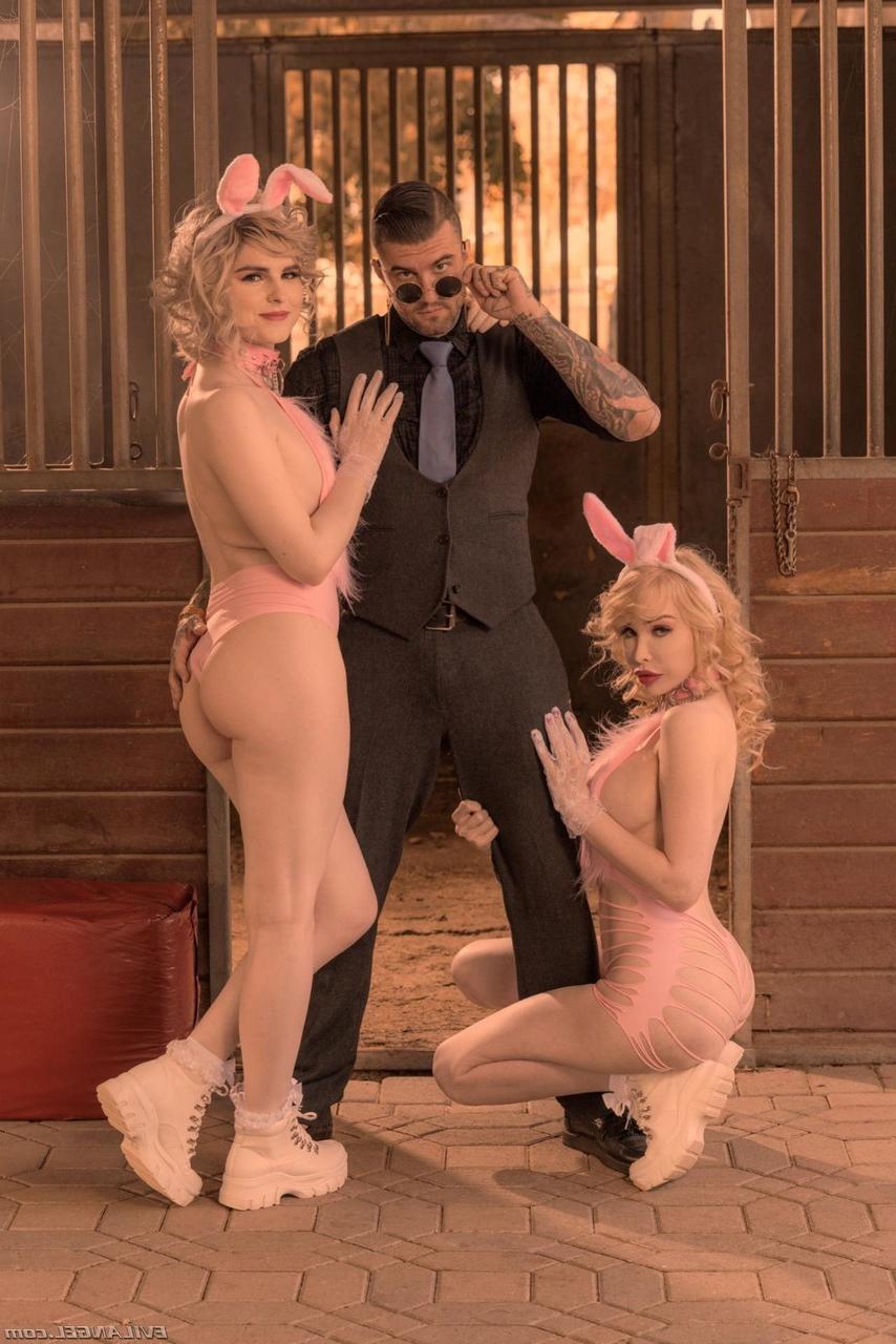 20P Ángel malvado Ella Hollywood, Hell4Slootz, Sarina Valentina