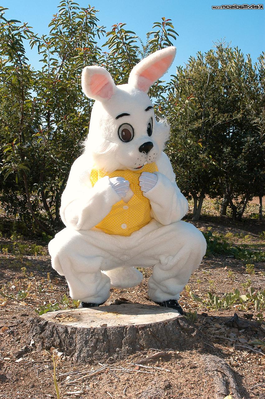17P Busty MILF Kelly Madison hunts down the Easter bunny & sucks his big dick