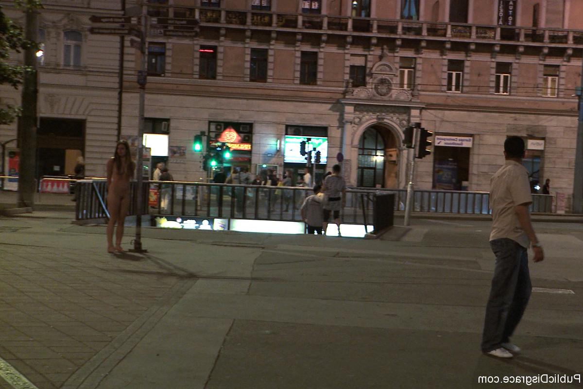 20P Public Disgrace James Deen, MONA LEE