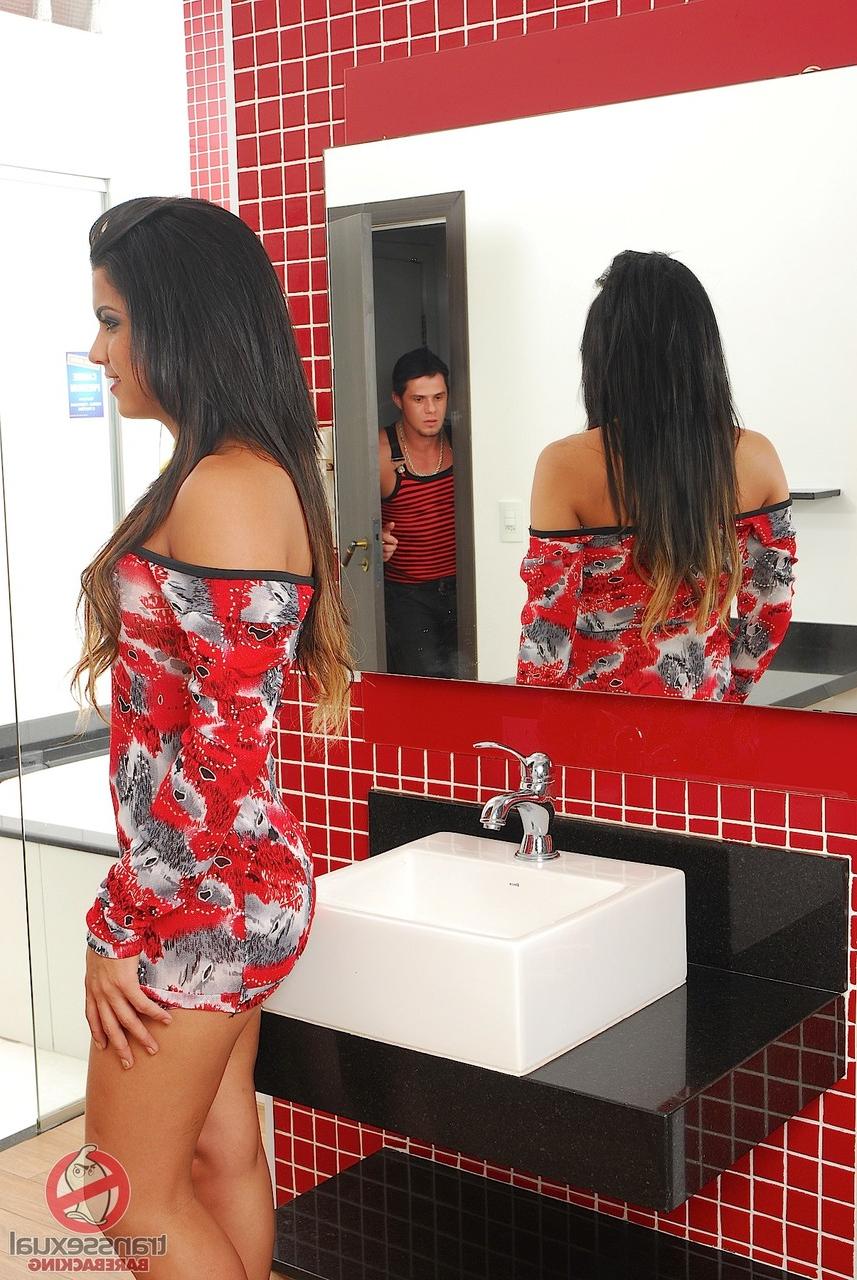 15P Fotos de sexo transexual barebacking