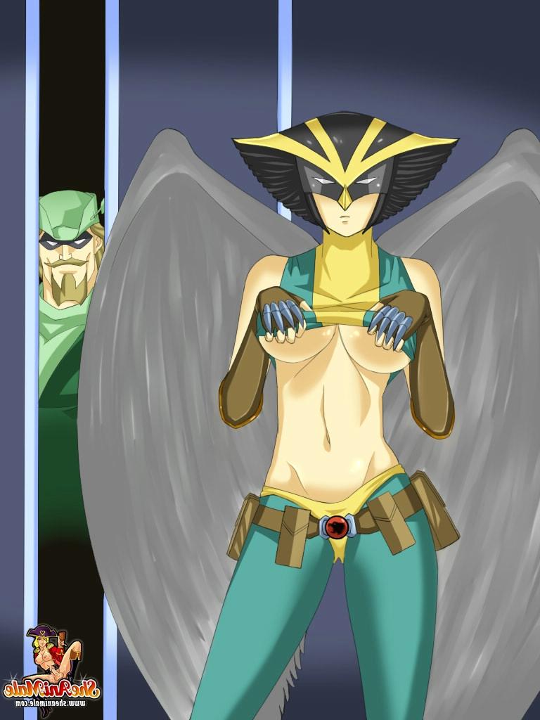 12P Travesti angelical de anime pegando um garanhão que a estava espionando enquanto se vestia