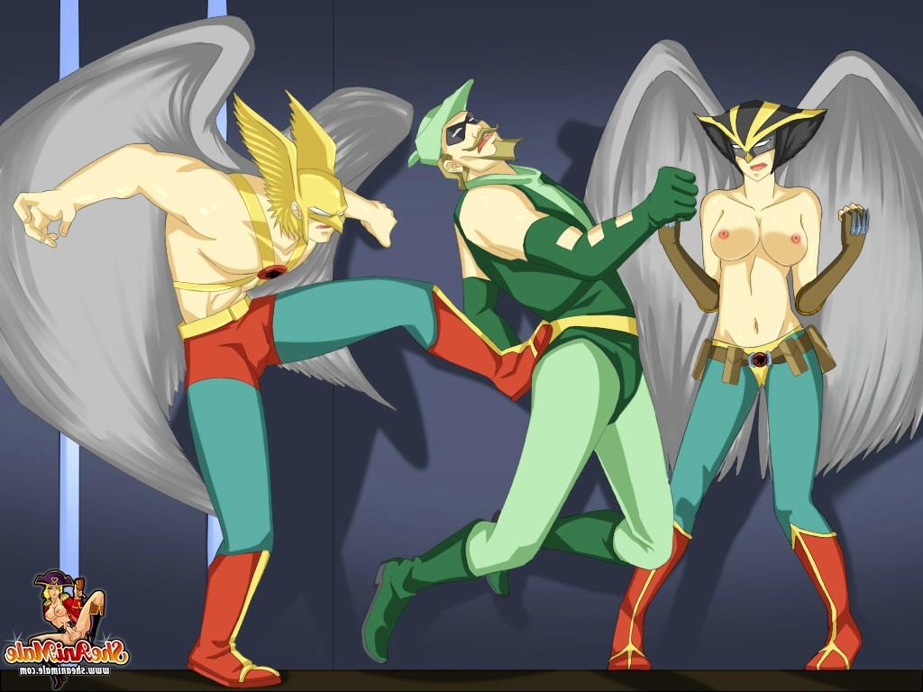 12P Travesti angelical de anime pegando um garanhão que a estava espionando enquanto se vestia