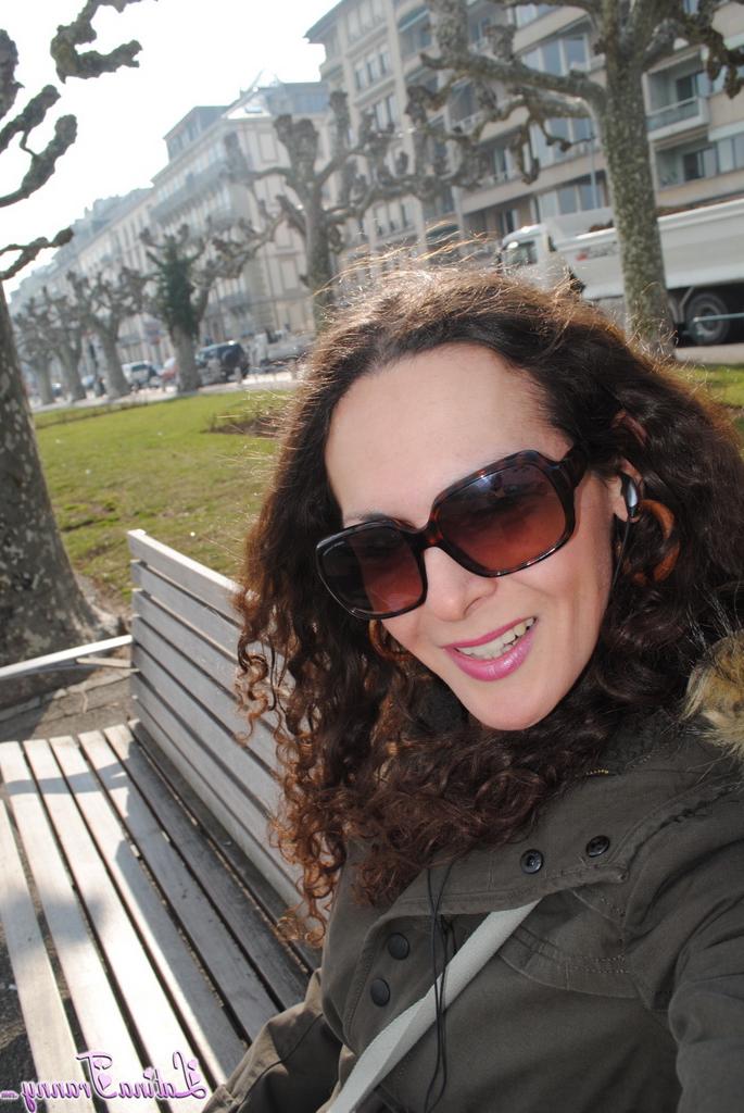 10P Latina-Transe mit Candids In Switzerland Hot Gallery