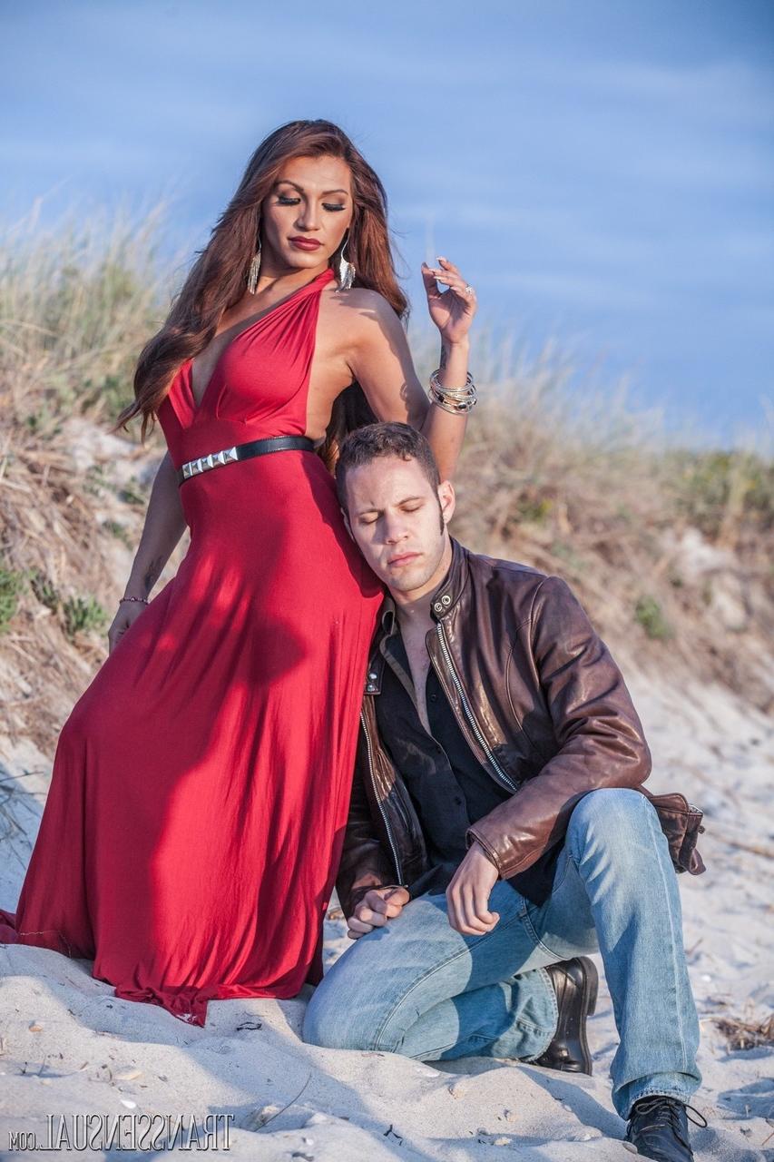 15P Transsensual featuring Wolf Hudson, Jessy Dubai XXX Pictures