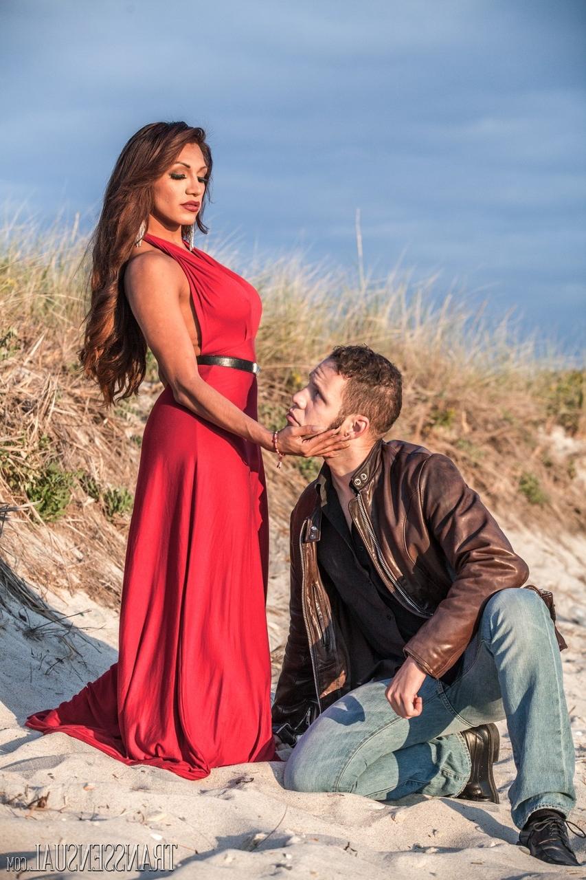 15P Transsensual featuring Wolf Hudson, Jessy Dubai XXX Pictures