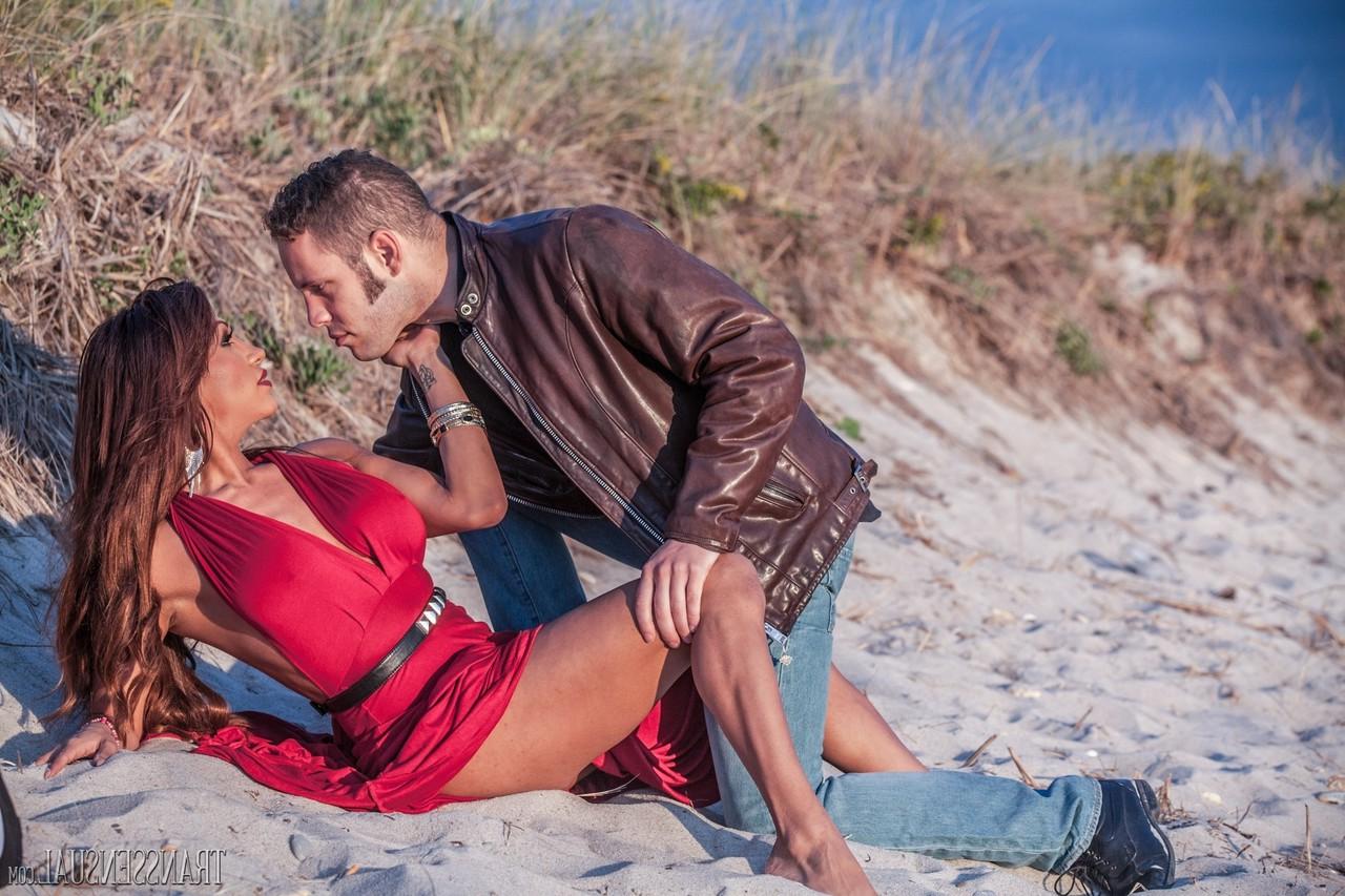 15P Transsensual featuring Wolf Hudson, Jessy Dubai XXX Pictures