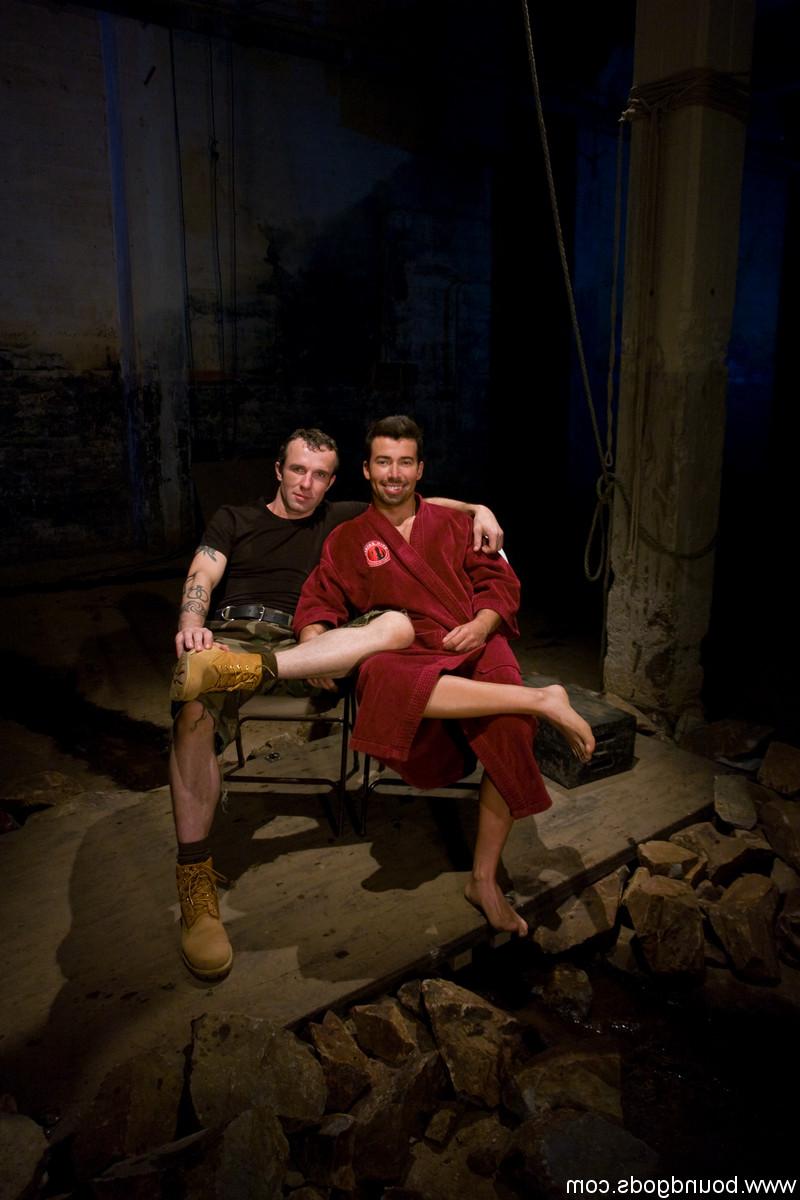 20P Dioses atados Chad Hunt, Dominik Rider