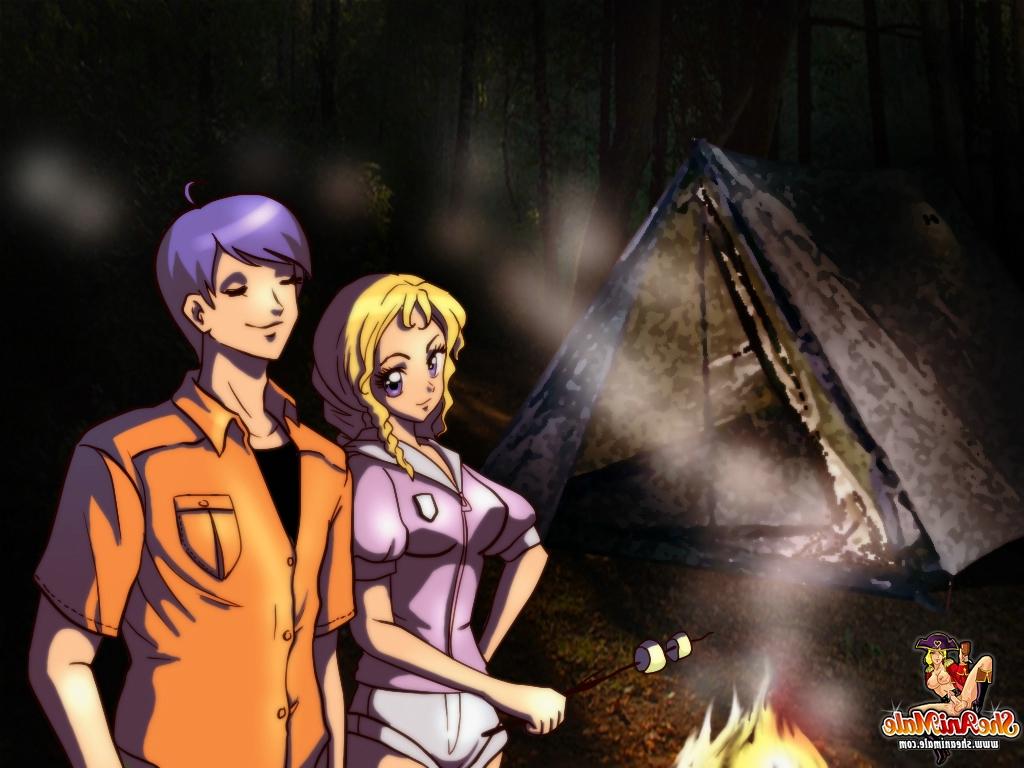 12P Un joli couple d'anime se fait prendre dans une embuscade et se fait baiser par une transexuelle rousse dans les bois.